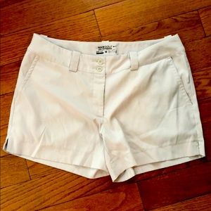 Nike golf Khaki shorts
